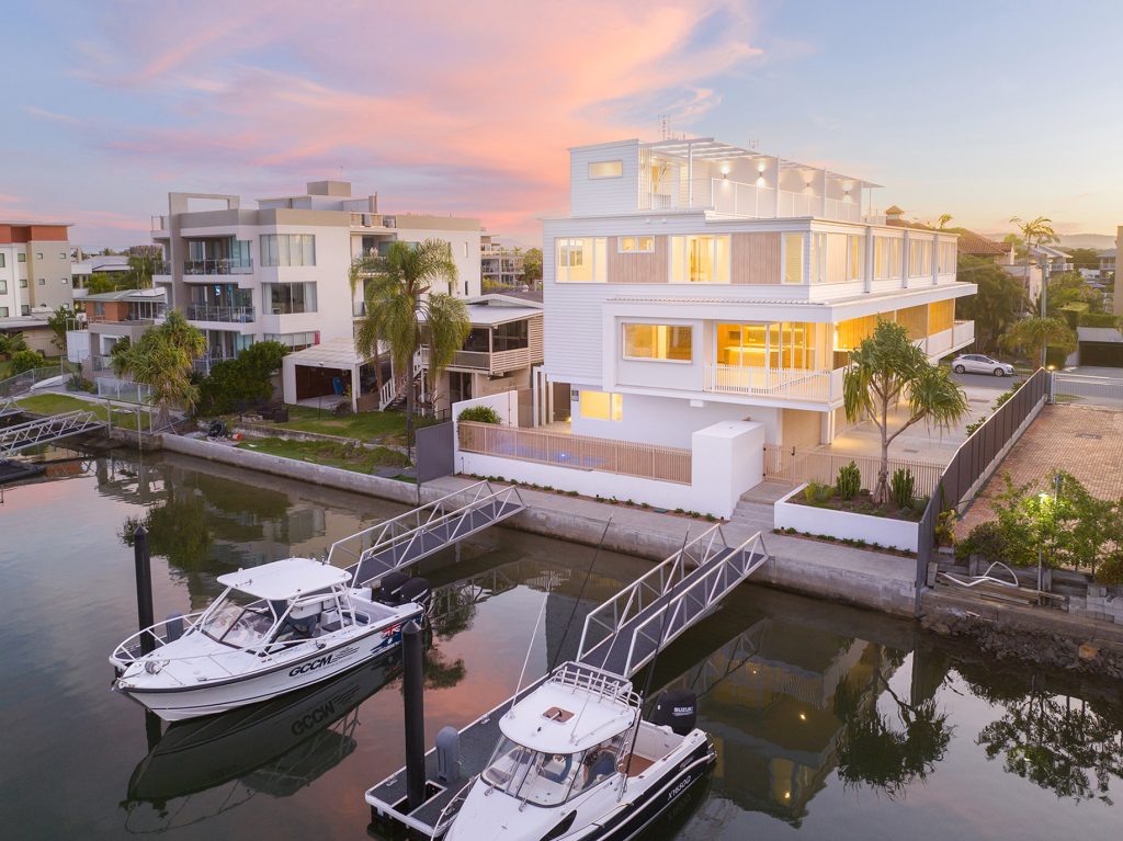 Runaway Bay’s Réver Villa Complex