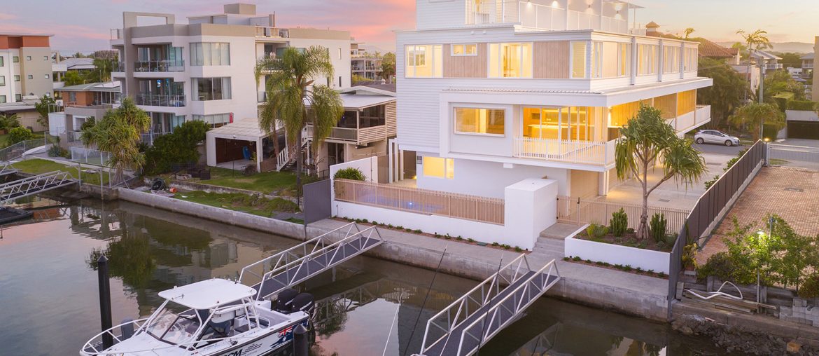 Runaway Bay’s Réver Villa Complex