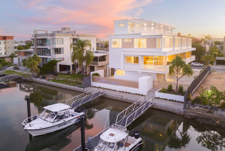 Runaway Bay’s Réver Villa Complex