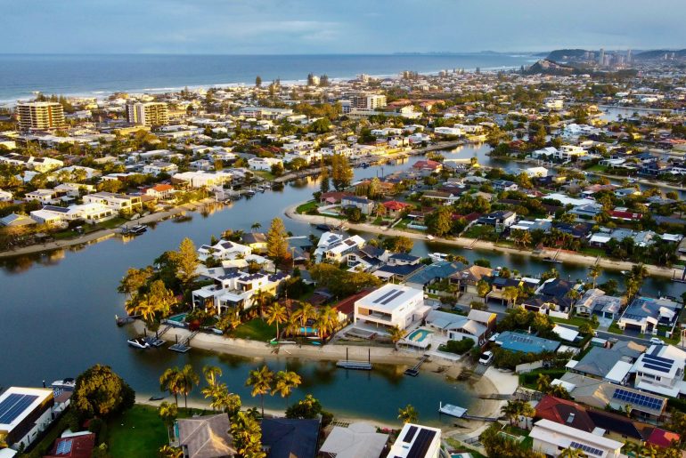 Mermaid Waters: Gold Coast’s Canal Estates Haven Grows Up Mermaid Waters, Queensland: A Serene Canal Estate Haven
